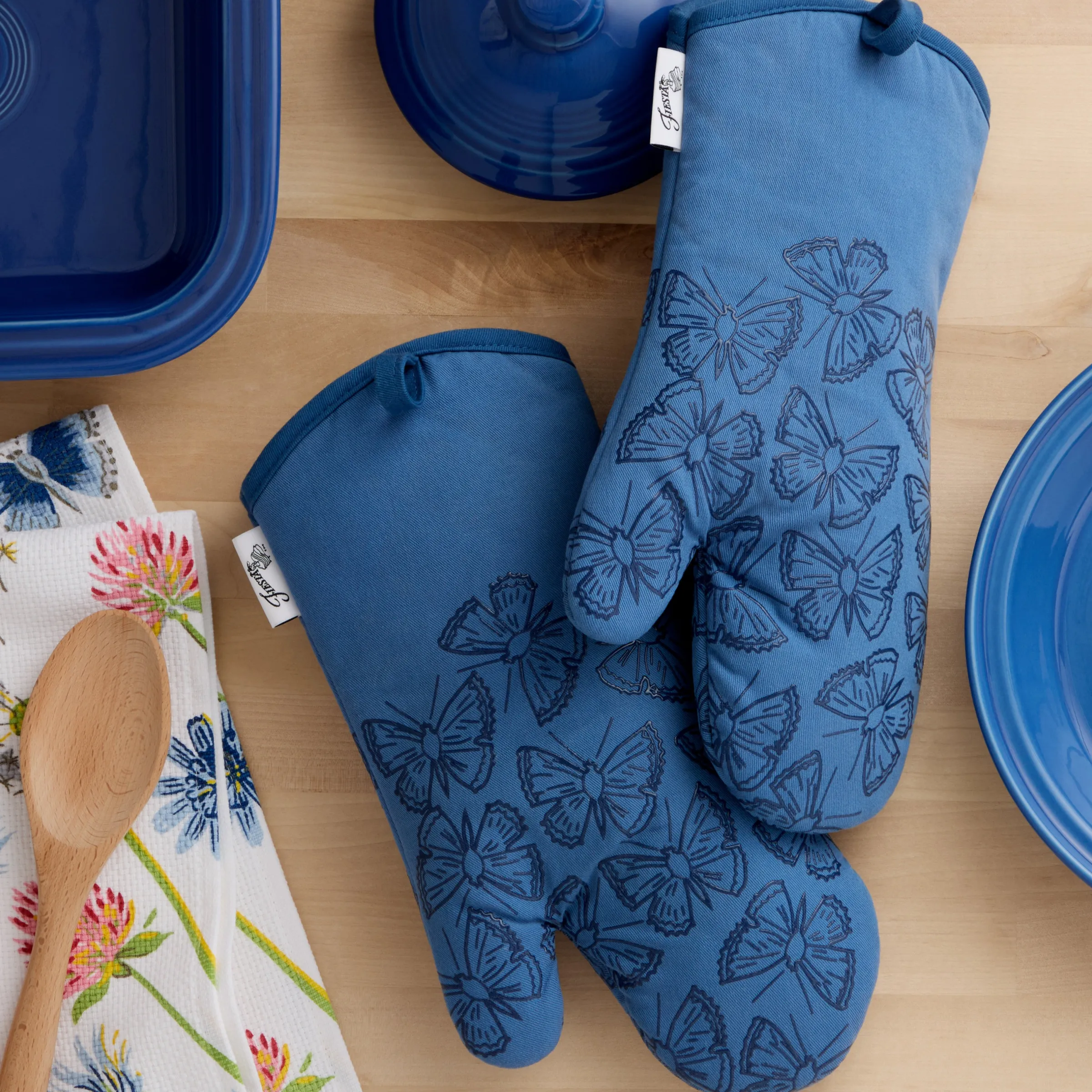 Breezy Floral 4-Pack Oven Mitt Set|Fiesta Factory Direct Online