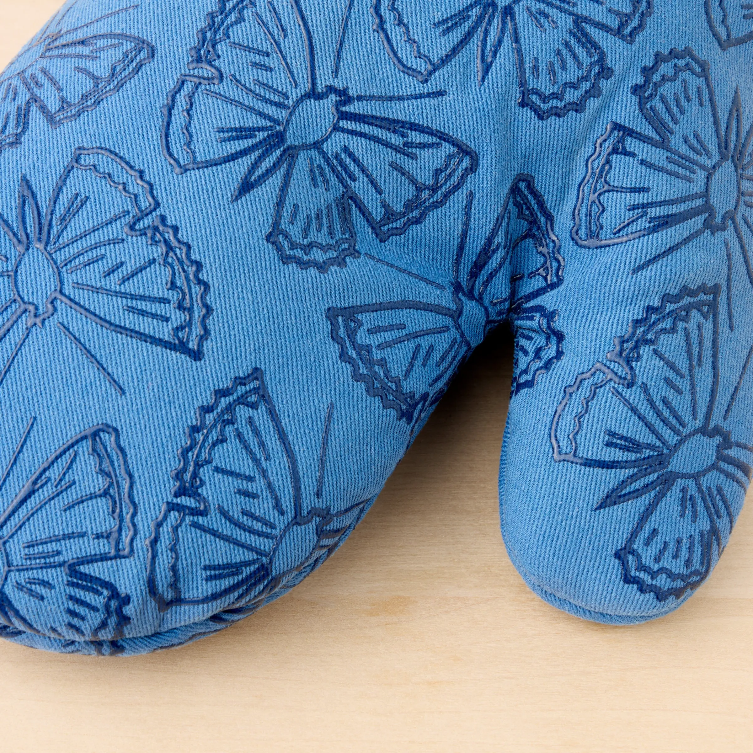 Breezy Floral 4-Pack Oven Mitt Set|Fiesta Factory Direct Online