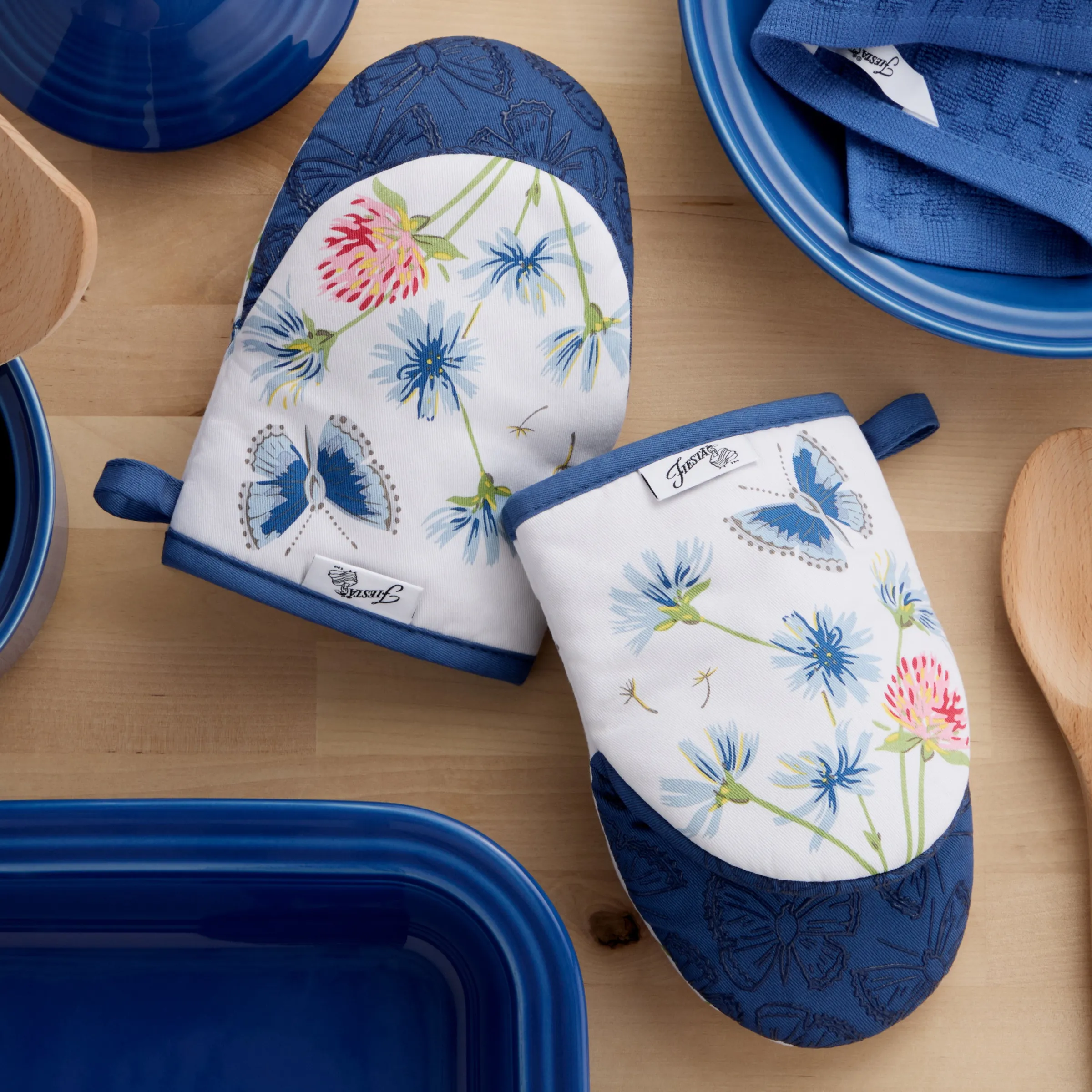 Breezy Floral 4-Pack Oven Mitt Set|Fiesta Factory Direct Online