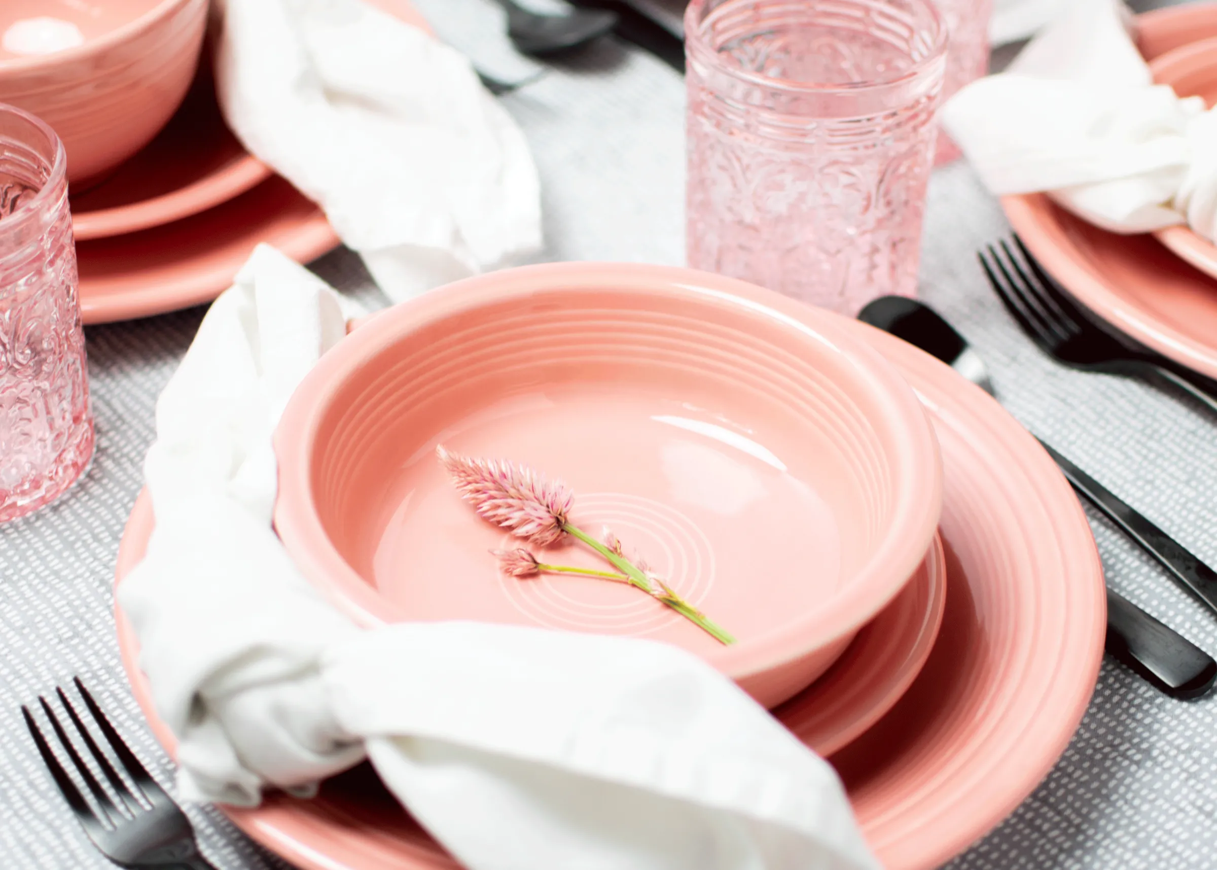 Classic Rim 3-Piece Place Setting, Service for 1|Fiesta Factory Direct Discount