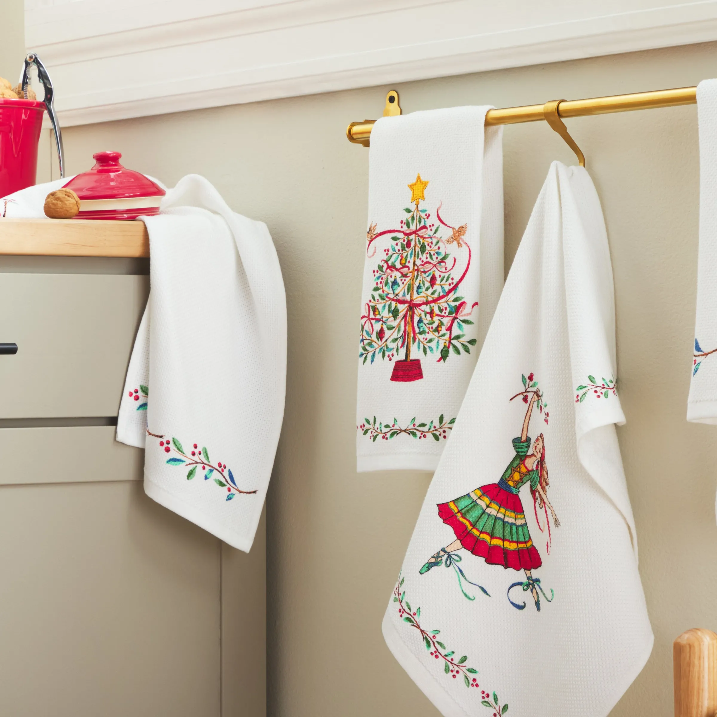 Nutcracker Ballerina Holiday Holly Sprig Kitchen Towel Set|Fiesta Factory Direct Hot