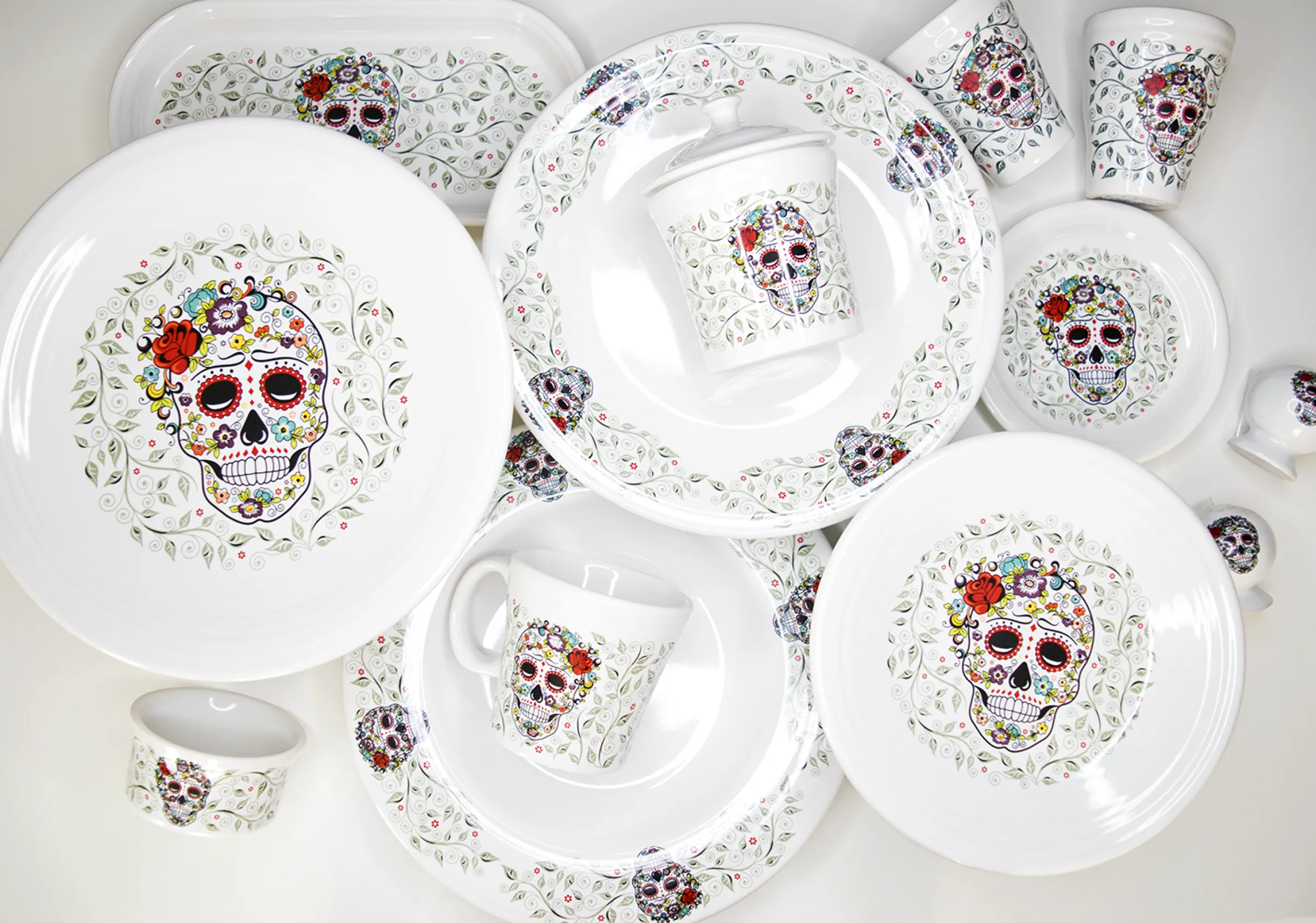 Retired Chop Plate SKULL AND VINE Sugar Border|Fiesta Factory Direct Online