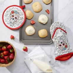Retired SKULL AND VINE SUGAR Oven Mitt & Pot Holder Set|Fiesta Factory Direct Sale